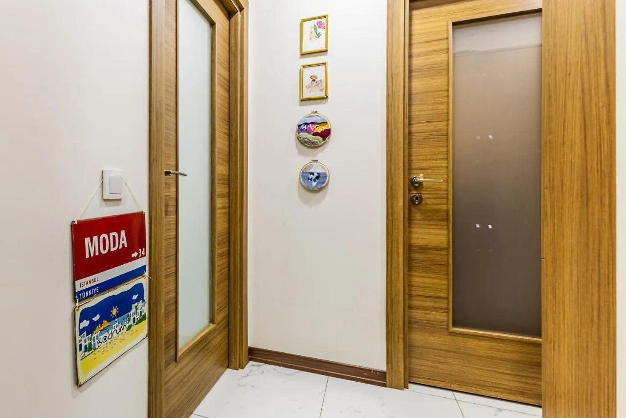Апартаменты Spacious Flat Near Bagdat Avenue In Suadiye Стамбул 0*,  Турция